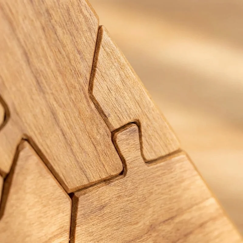 Puinen pyramidipalapeli — Keskitaso 4-osainen tetraedri-aivopähkinä - 3